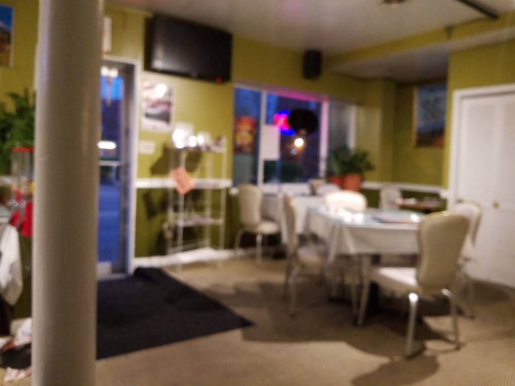 Huascaran | restaurant | 3606 Mt Vernon Ave, Alexandria, VA 22305, USA | 7036840494 OR +1 703-684-0494