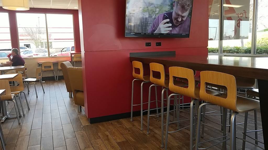 Wendys | restaurant | 5103 Jonestown Rd, Harrisburg, PA 17112, USA | 7175410232 OR +1 717-541-0232