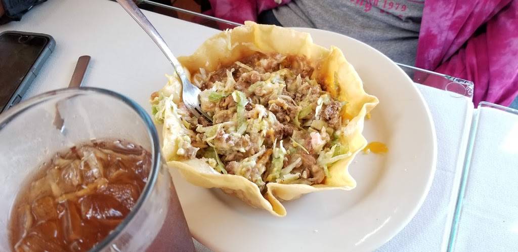 Robertos Restaurant | restaurant | 200 D St, Wheatland, CA 95692, USA | 5306332474 OR +1 530-633-2474