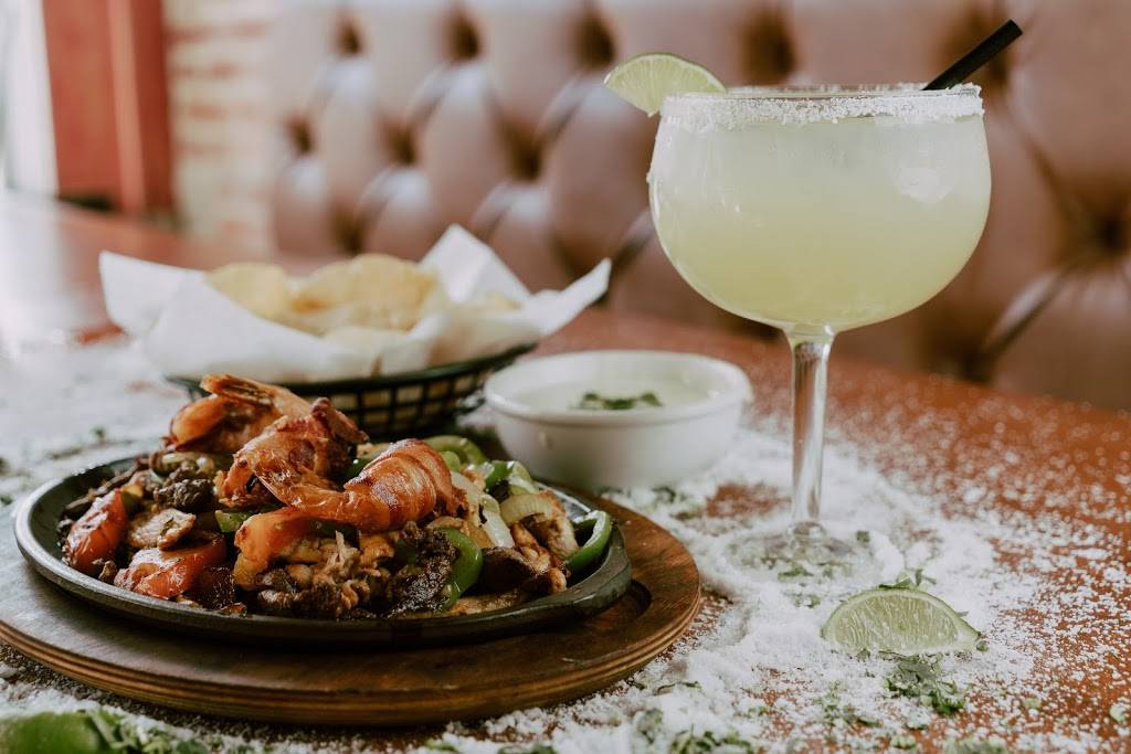 El Patron de Soto | restaurant | 34429 W 91st St, De Soto, KS 66018, USA | 9135863060 OR +1 913-586-3060