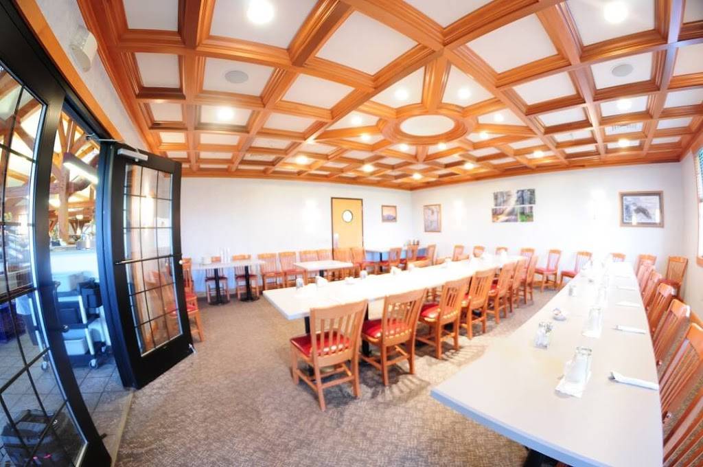 Abbyland Restaurant | restaurant | 219 Plaza Dr, Curtiss, WI 54422, USA | 7152236666 OR +1 715-223-6666