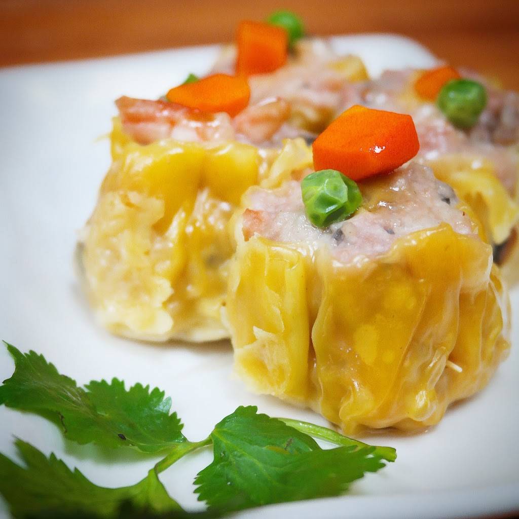 Hong Kong Alleys Kitchen | restaurant | 10625 E Colonial Dr, Orlando, FL 32817, USA | 4079690886 OR +1 407-969-0886