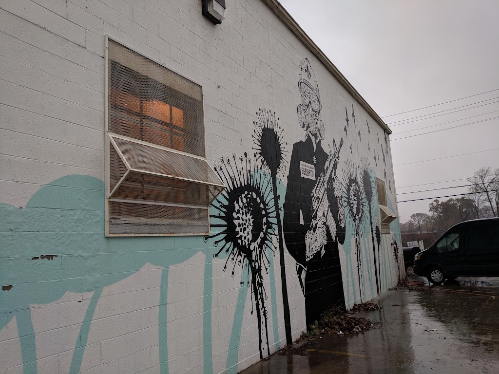 Detroit Bbq Company | restaurant | 711 Eight Mile Rd, Ferndale, MI 48220, USA | 5868559012 OR +1 586-855-9012