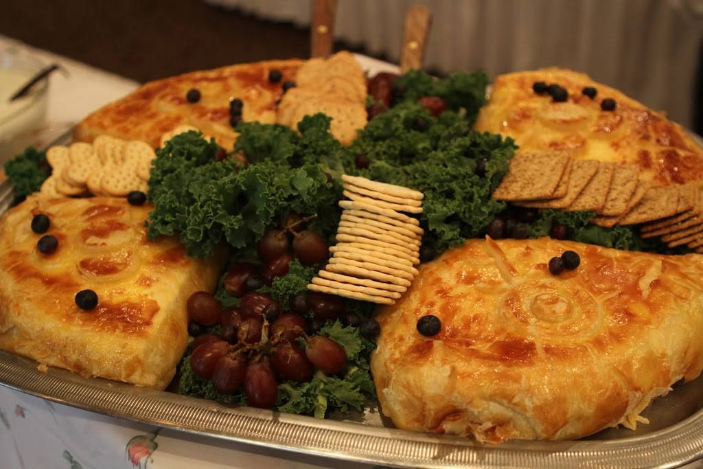 Hilltop Restaurant and Herb Garden | restaurant | 235 Chain-O-Lakes Resort, Cleveland, TX 77327, USA | 8323974008 OR +1 832-397-4008