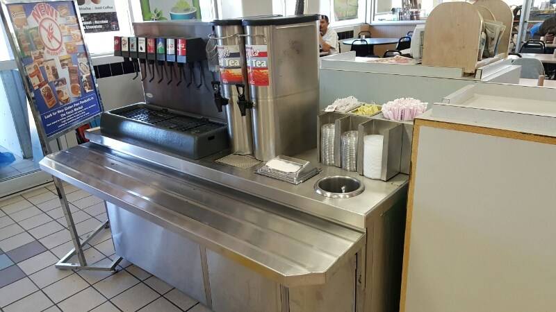 Braums Ice Cream & Burger Restaurant | restaurant | One W Main St, Yukon, OK 73099, USA | 4053543615 OR +1 405-354-3615