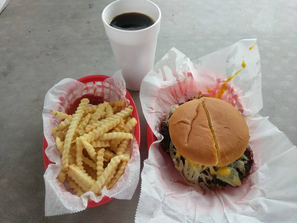 Voltzys Rootbeer Stand | restaurant | 4668 N Springboro Pike, Moraine, OH 45439, USA | 9372991440 OR +1 937-299-1440