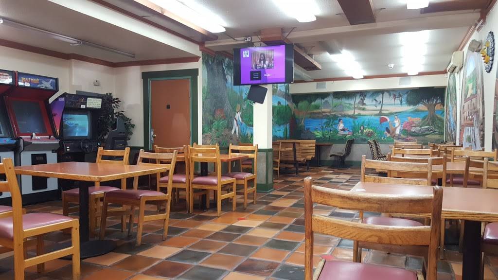 Juan Pollo | restaurant | 300 Garey Ave, Pomona, CA 91766, USA | 9094694779 OR +1 909-469-4779