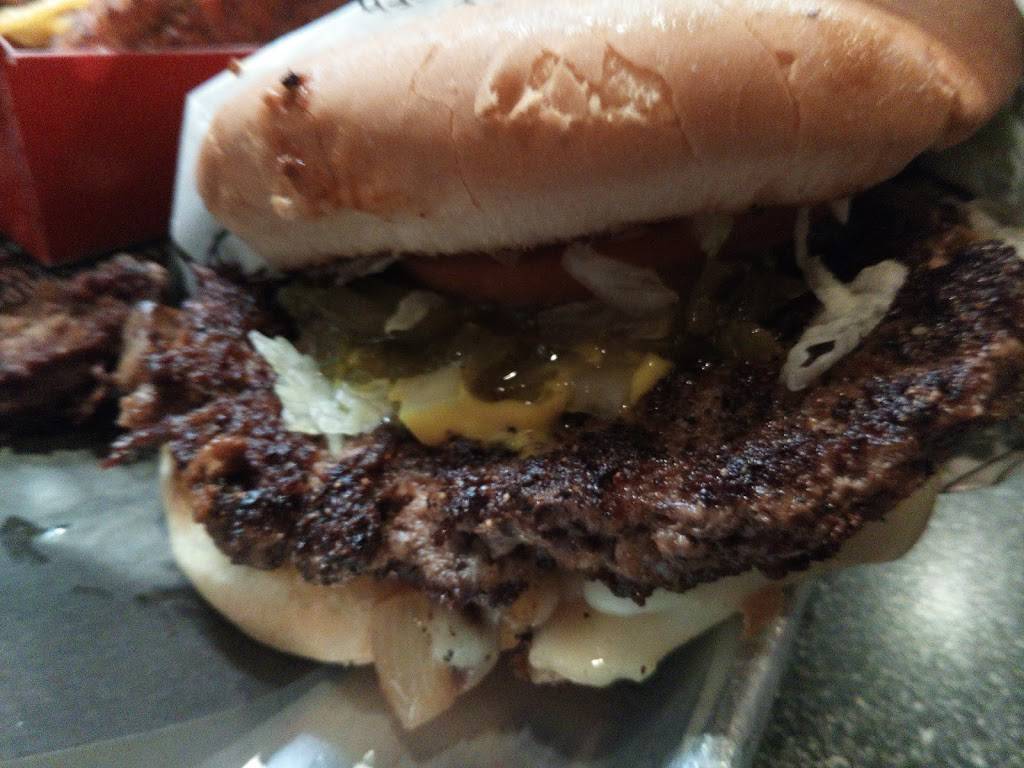 Fatburger | restaurant | 11009 Burbank Blvd #126, North Hollywood, CA 91601, USA | 8186976384 OR +1 818-697-6384