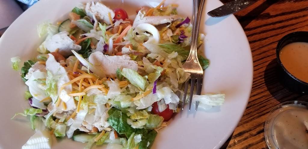 Grinders Above & Beyond of North Canton | restaurant | 1671 N Main St, North Canton, OH 44720, USA | 3304974800 OR +1 330-497-4800