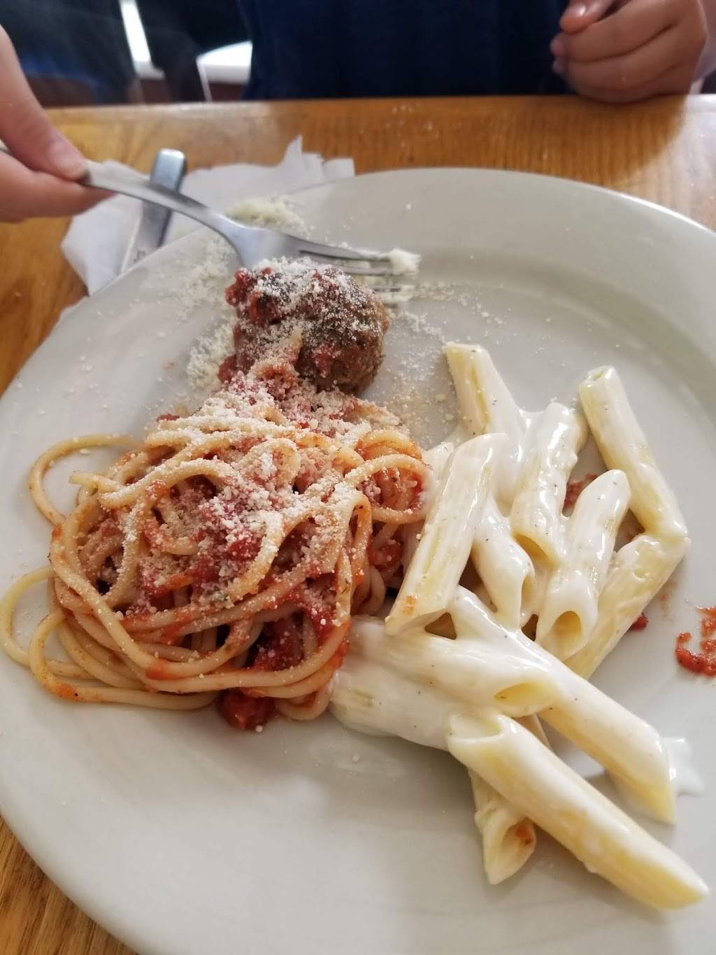 Fat Daddios Pizza | restaurant | 3251 17th St #160, Sarasota, FL 34235, USA | 9419573919 OR +1 941-957-3919