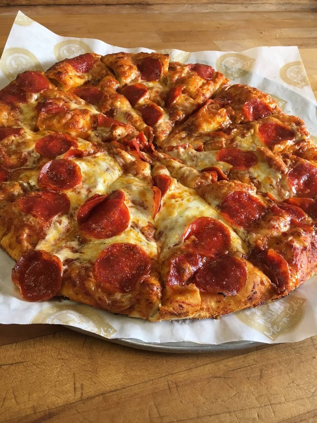 Me-n-Eds On Tap | restaurant | 3165 S. Highland, Selma, CA 93662, USA | 5598964677 OR +1 559-896-4677