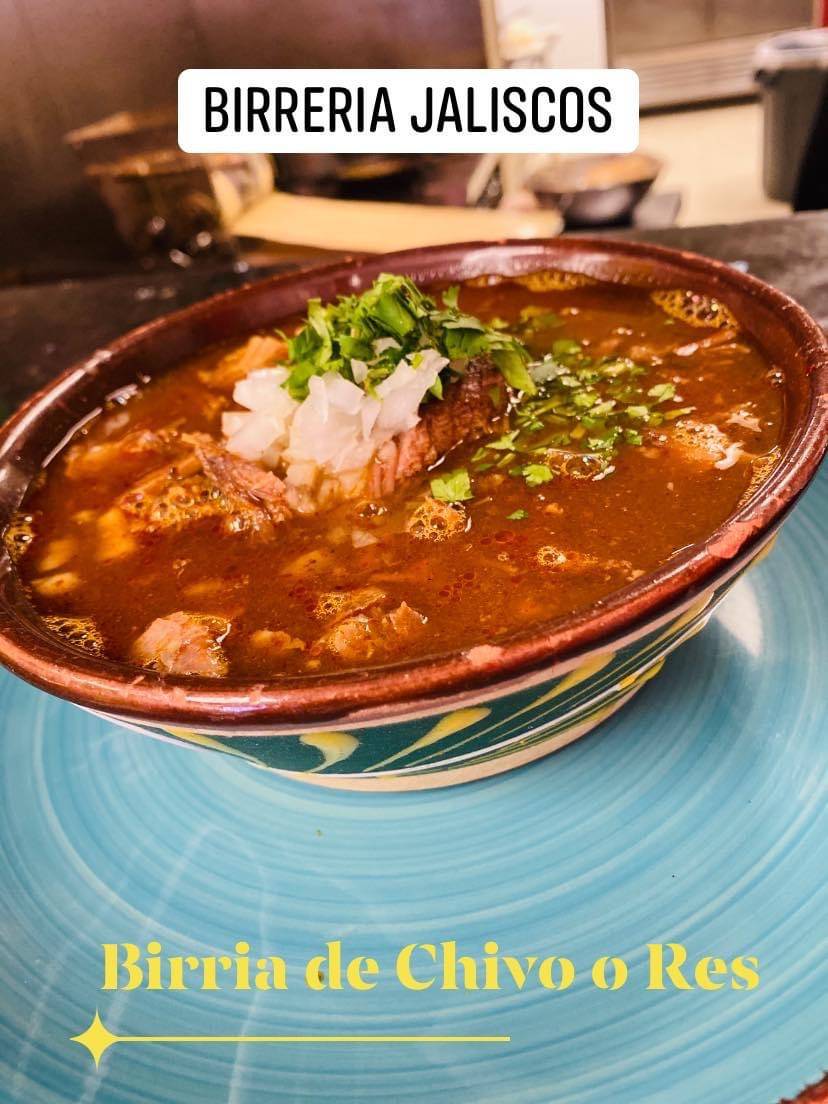 Birrieria Jalisco 2 | restaurant | 304 N Cedar Lake Rd, Round Lake, IL 60073, USA | 8478867089 OR +1 847-886-7089