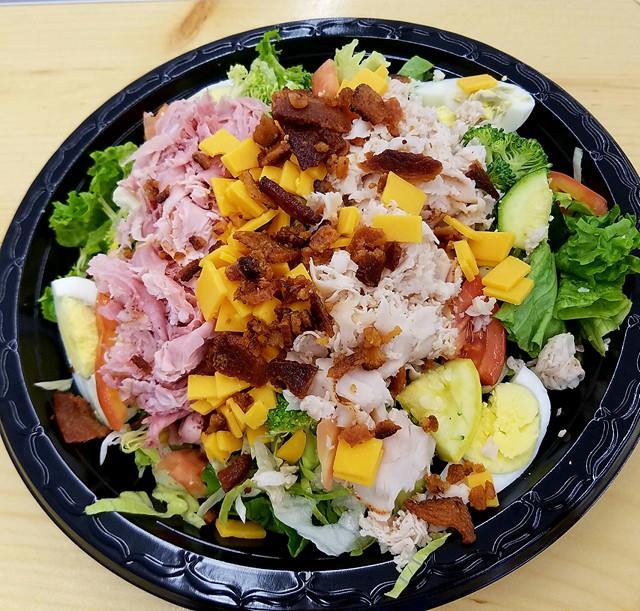 42Deli | restaurant | 423 E Ridgeway St, Clifton Forge, VA 24422, USA | 5408625505 OR +1 540-862-5505