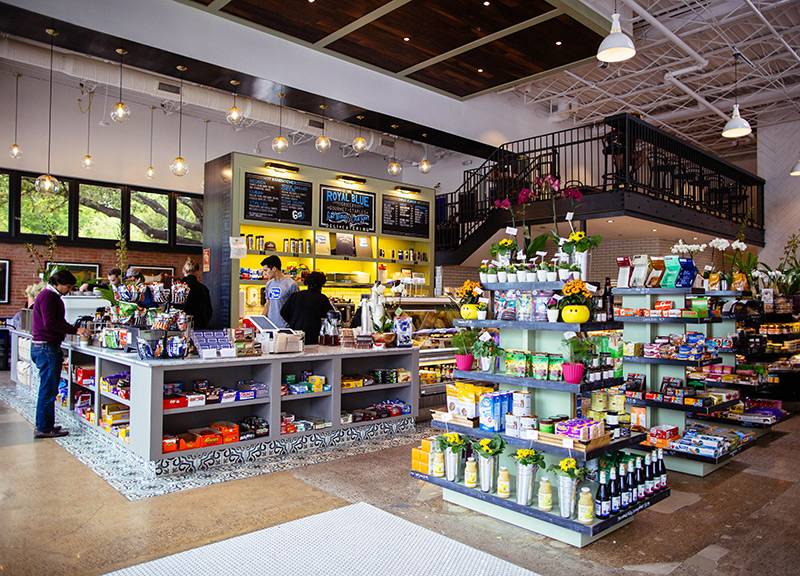 Royal Blue Grocery - Highland Park Village | cafe | 1 Highland Park Village, Dallas, TX 75205, USA | 2145269516 OR +1 214-526-9516