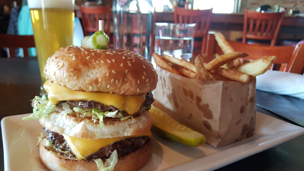 Kalamazoo Beer Exchange | restaurant | 211 E Water St, Kalamazoo, MI 49007, USA | 2695321188 OR +1 269-532-1188