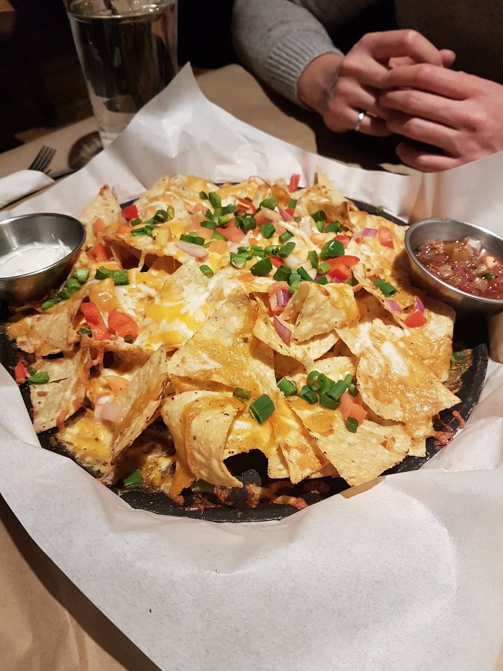 Jack Astors Bar & Grill | restaurant | 1900 The Queensway, Etobicoke, ON M9C 5H5, Canada | 4166262700 OR +1 416-626-2700