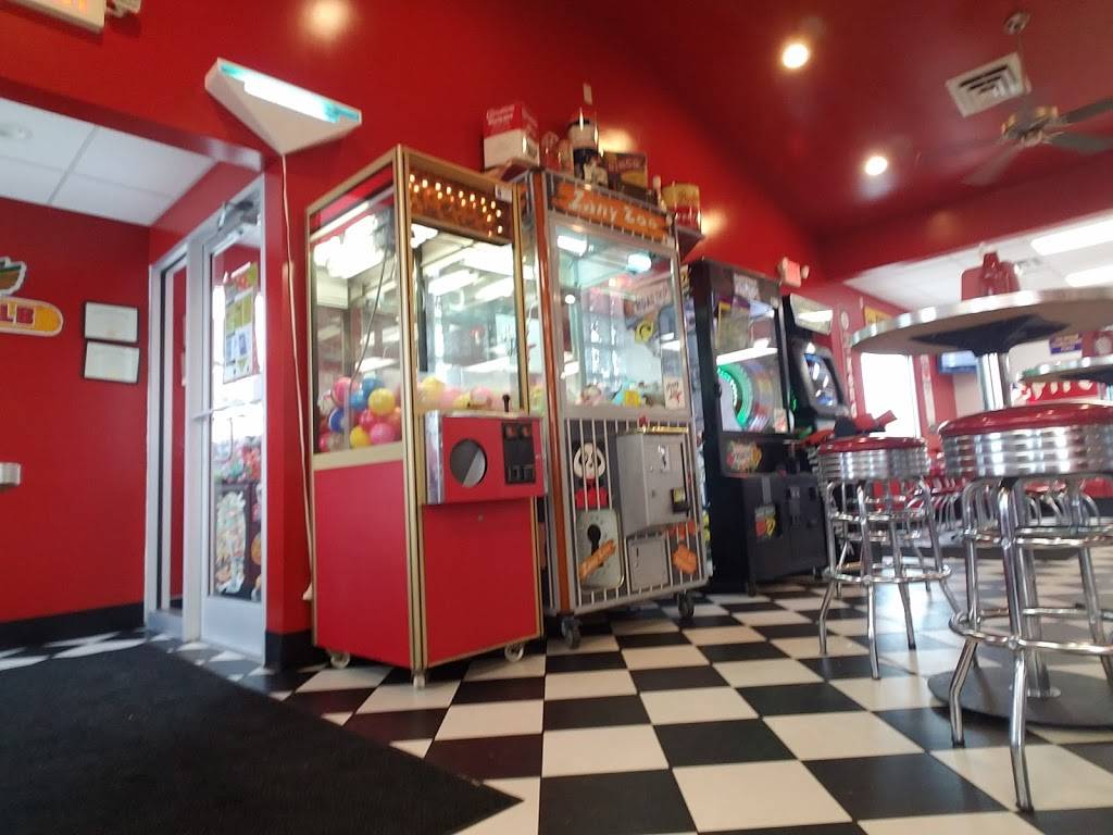 Happy Daz | restaurant | 911 Wayne Street, Celina, OH 45822, USA | 4192273663 OR +1 419-227-3663