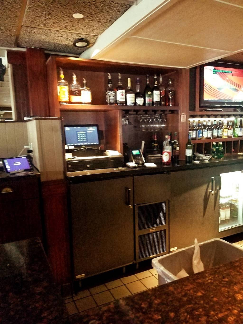 Red Lobster | restaurant | 8003 Golden Sky Ln, Orlando, FL 32809, USA | 4074386627 OR +1 407-438-6627