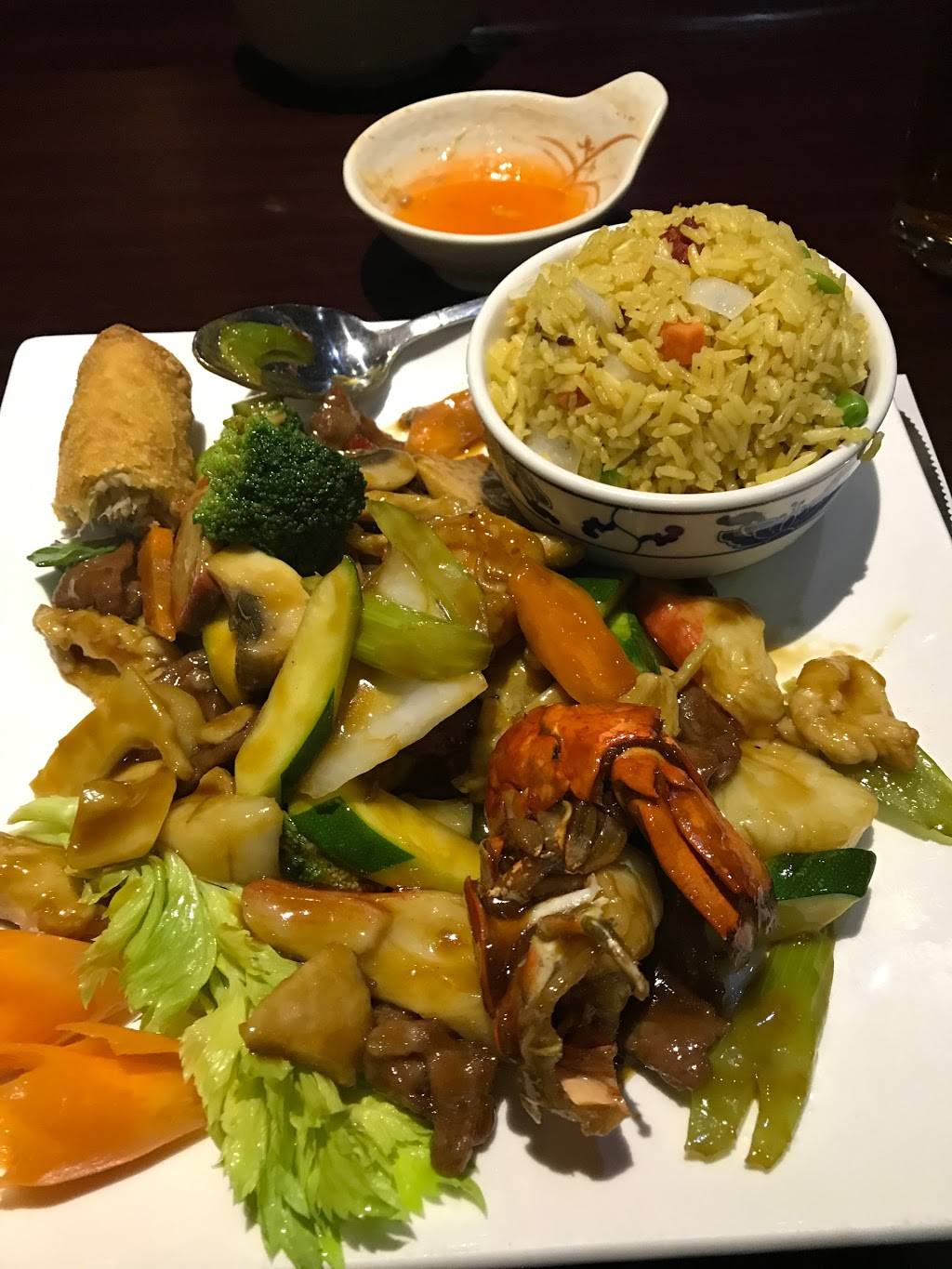 Red Bowl | restaurant | 1482 W Granada Blvd #615, Ormond Beach, FL 32174, USA | 3866777999 OR +1 386-677-7999