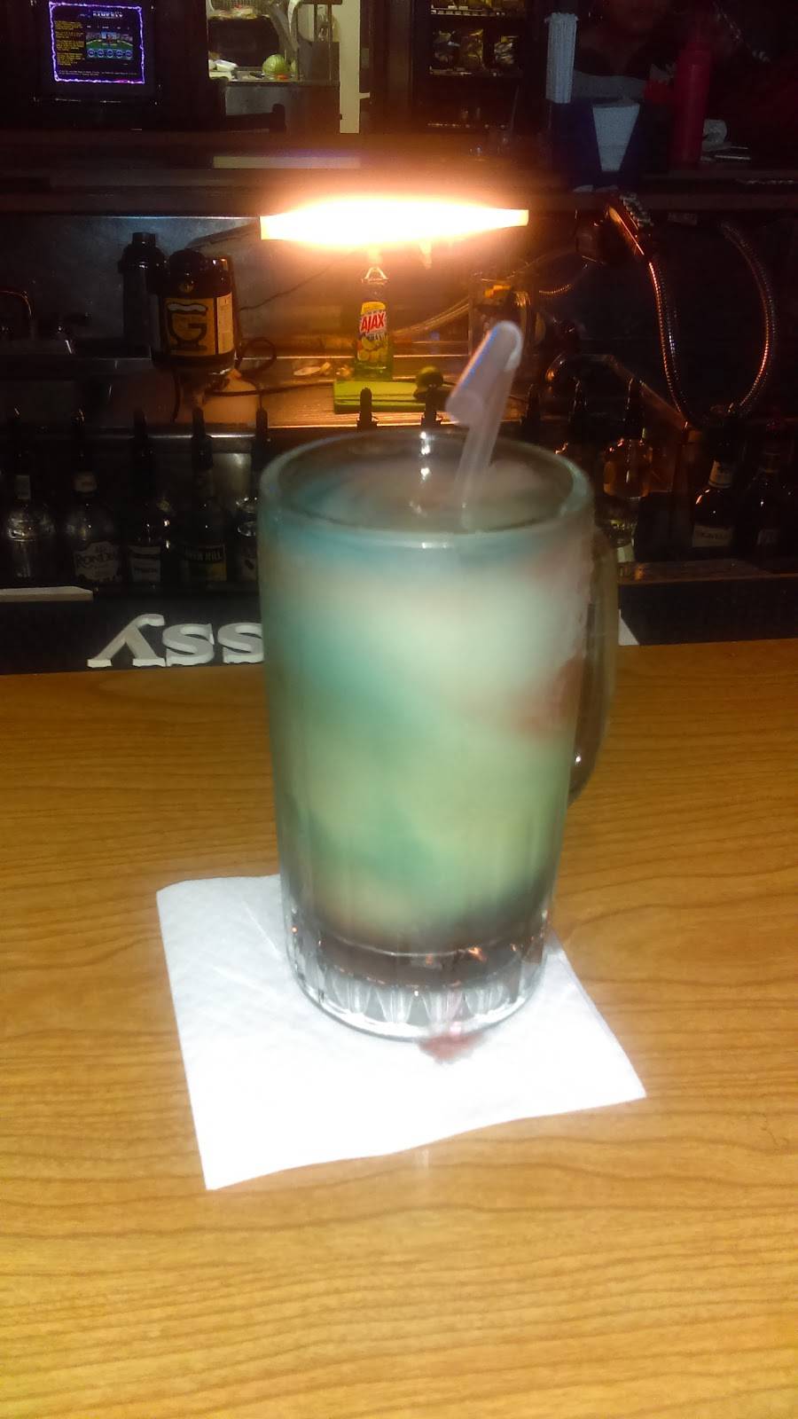 Diamonds Pub & Grille | restaurant | 7607 W Hampton Ave, Milwaukee, WI 53218, USA | 4144614150 OR +1 414-461-4150