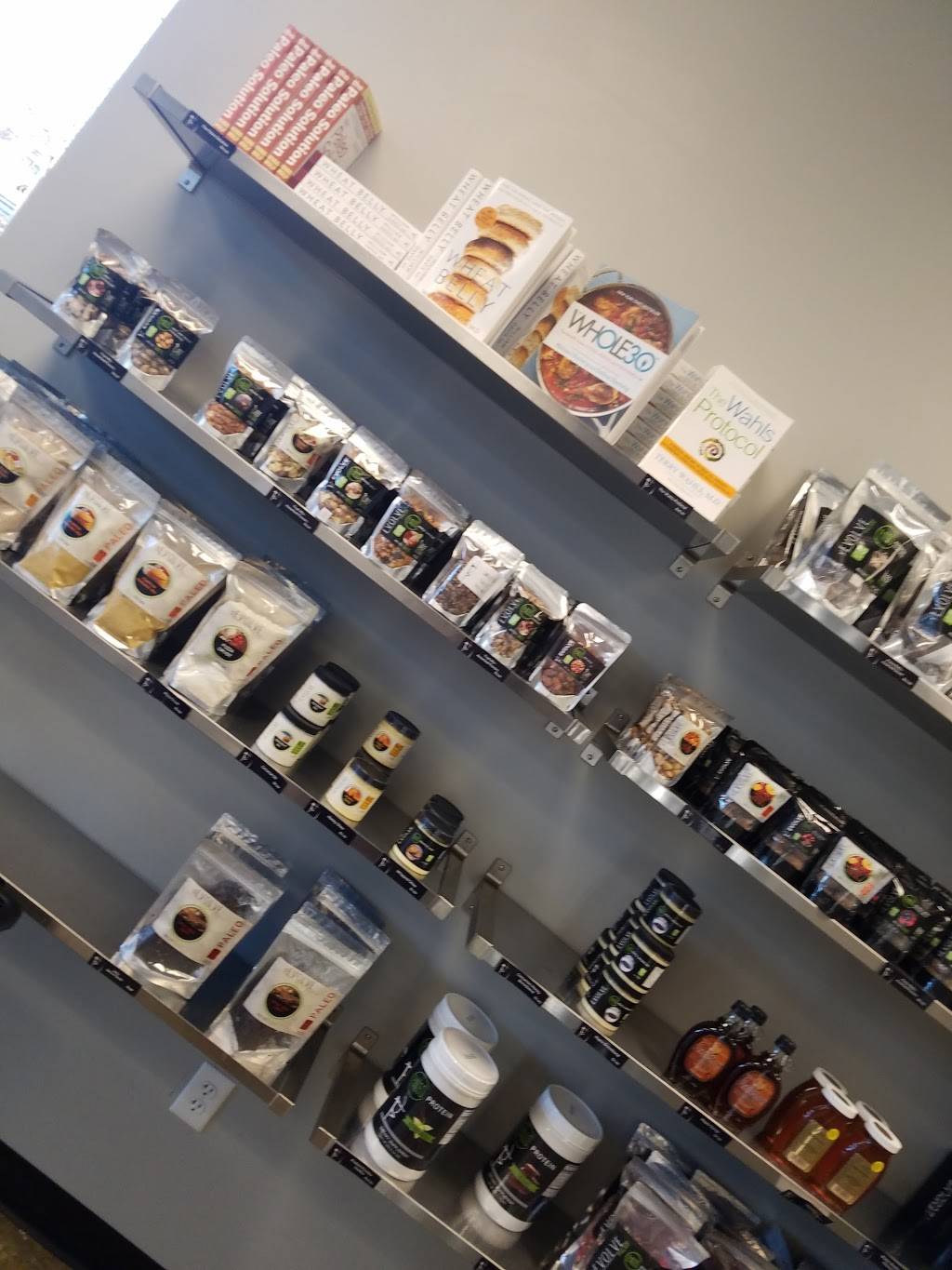 Evolve Juicery & Kitchen | meal delivery | 15514 Spaulding Plaza, Suite D01, Omaha, NE 68116, USA | 4028858498 OR +1 402-885-8498