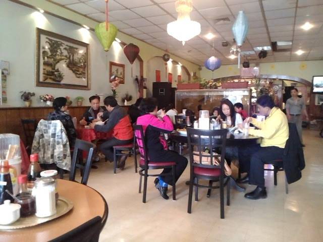 Hai Quynh Restaurant | restaurant | 324 7th St, Rockford, IL 61104, USA | 8159645353 OR +1 815-964-5353