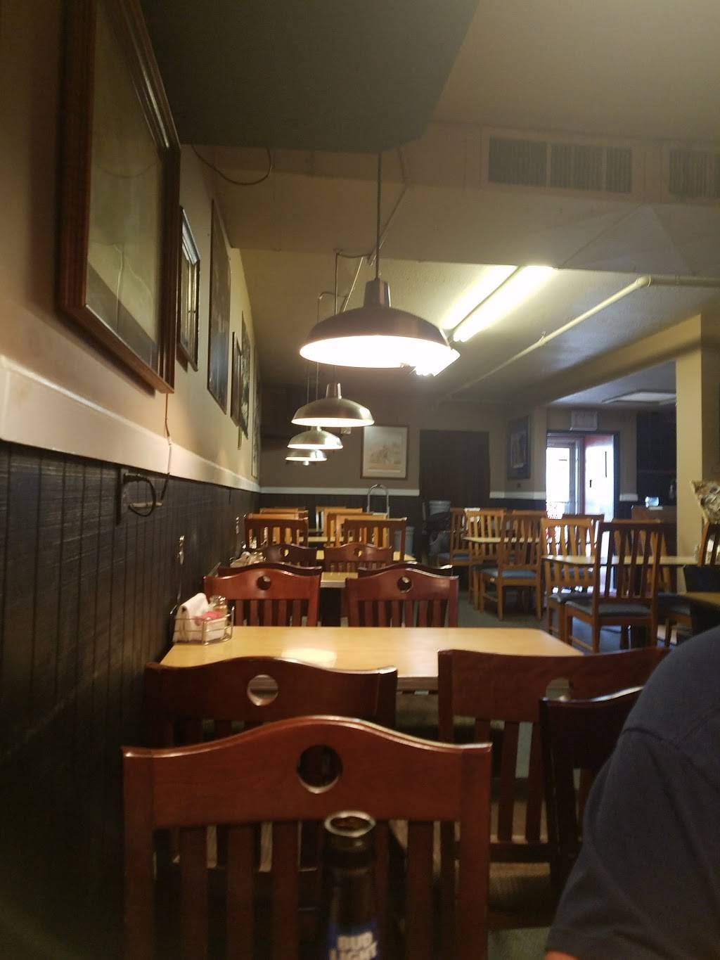 Four Kings Cafe Inc | restaurant | 4642 Jennings Ln, Louisville, KY 40218, USA | 5029682930 OR +1 502-968-2930