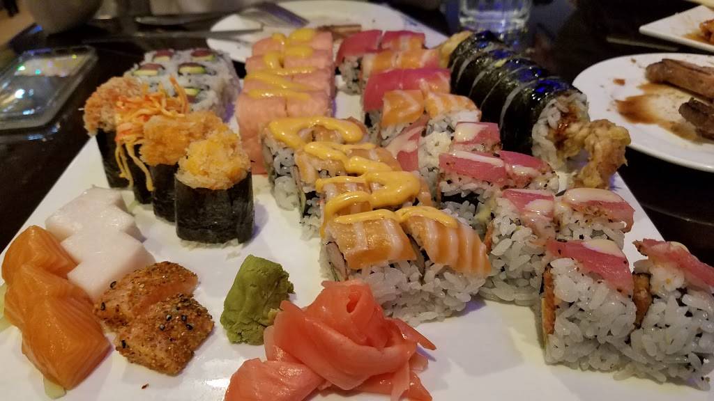 Sushi Express | restaurant | 220 Captain Thomas Blvd, West Haven, CT 06516, USA | 2039332888 OR +1 203-933-2888