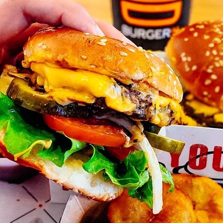 BurgerIM | restaurant | 200 Ellington Blvd, Gaithersburg, MD 20878, USA | 3012964752 OR +1 301-296-4752