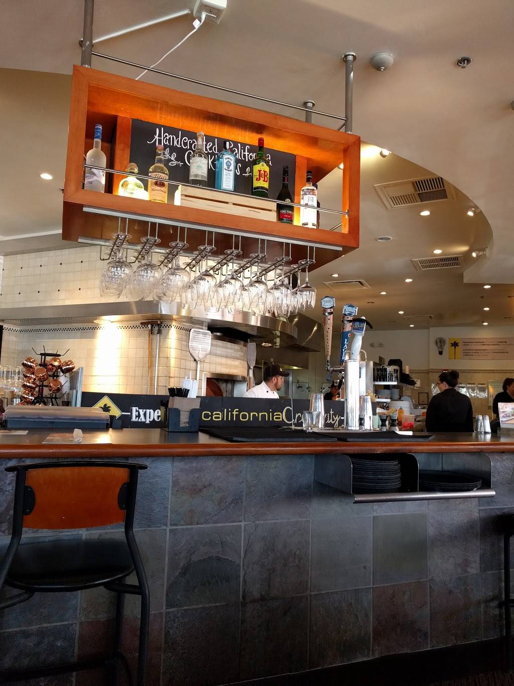 California Pizza Kitchen at Waterford Lakes | restaurant | 695 N. Alafaya Trail, Waterford Lakes Pkwy, Orlando, FL 32828, USA | 4073845689 OR +1 407-384-5689