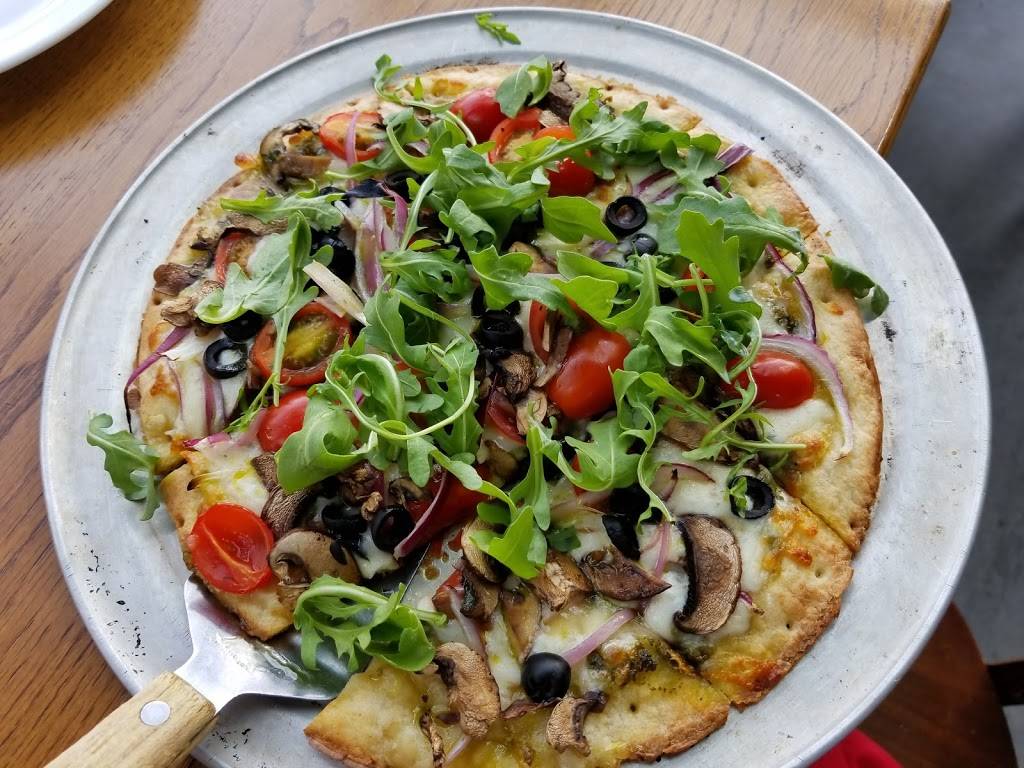 Pizza Man Wauwatosa | restaurant | 11500 W Burleigh St, Wauwatosa, WI 53222, USA | 4142492000 OR +1 414-249-2000