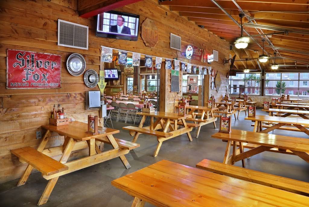 Rudys "Country Store" and Bar-B-Q | restaurant | 6401 S Desert Blvd, El Paso, TX 79912, USA | 9155878397 OR +1 915-587-8397