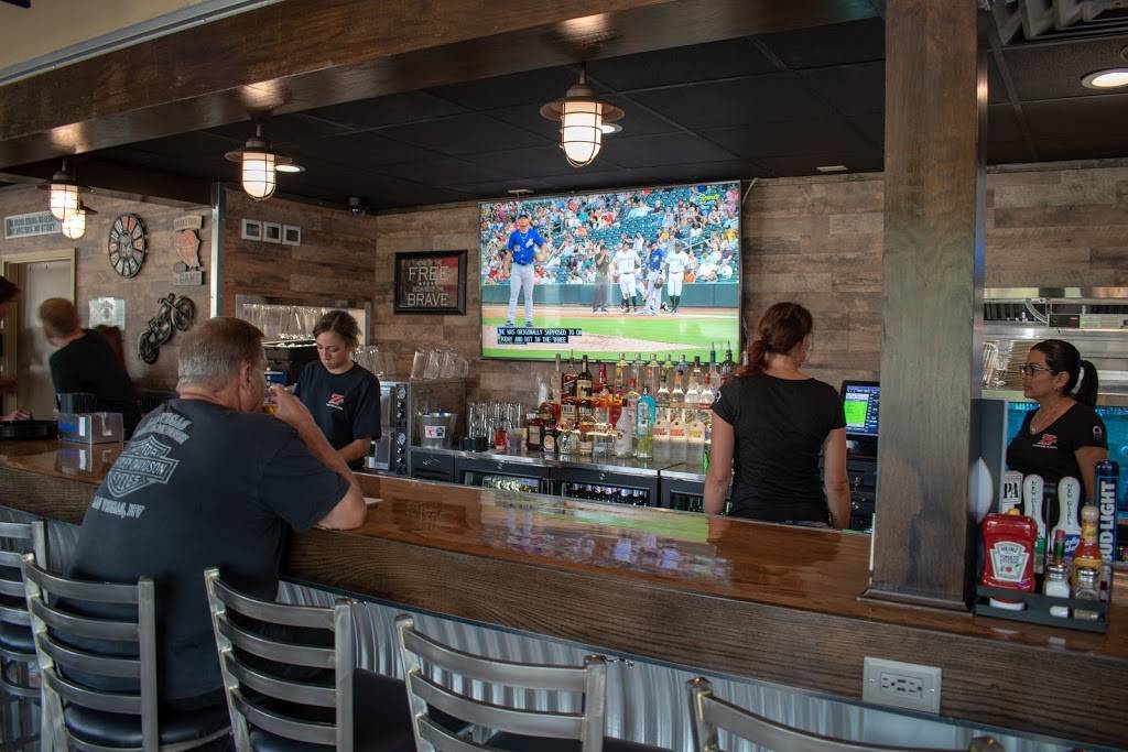 Zs Sports Bar & Grill | restaurant | 7500 Sheridan Rd, Kenosha, WI 53143, USA | 2627646600 OR +1 262-764-6600