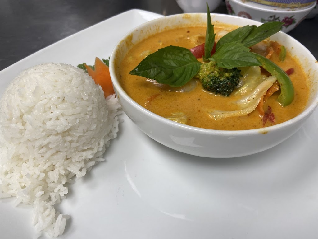 Thai Kitchen | restaurant | 332N N 3rd St, Fredonia, KS 66736, USA | 6202881018 OR +1 620-288-1018