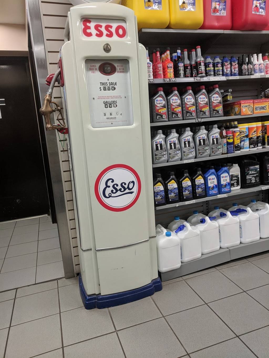 Ginos Pizza | restaurant | 808 Old Hwy 24, Waterford, ON N0E 1Y0, Canada | 5194430097 OR +1 519-443-0097