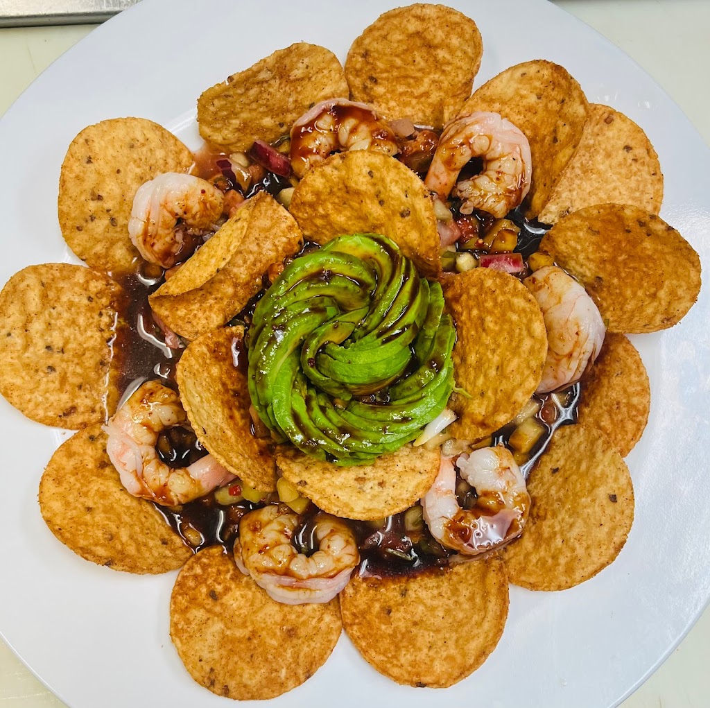 El pez-On marisqueria | restaurant | 5380 N Mesa St #101, El Paso, TX 79912, USA | 9153077327 OR +1 915-307-7327