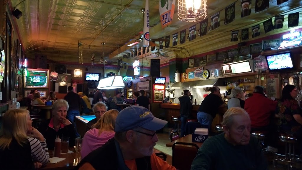 Cabaret | restaurant | 1337 Ave G, Fort Madison, IA 52627, USA | 3193722556 OR +1 319-372-2556