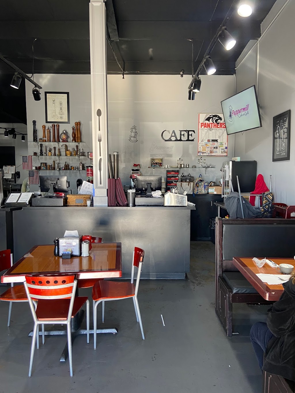 Peppermill Cafe & Grill | restaurant | 2798 S 2nd St, Cabot, AR 72023, USA | 5012866129 OR +1 501-286-6129