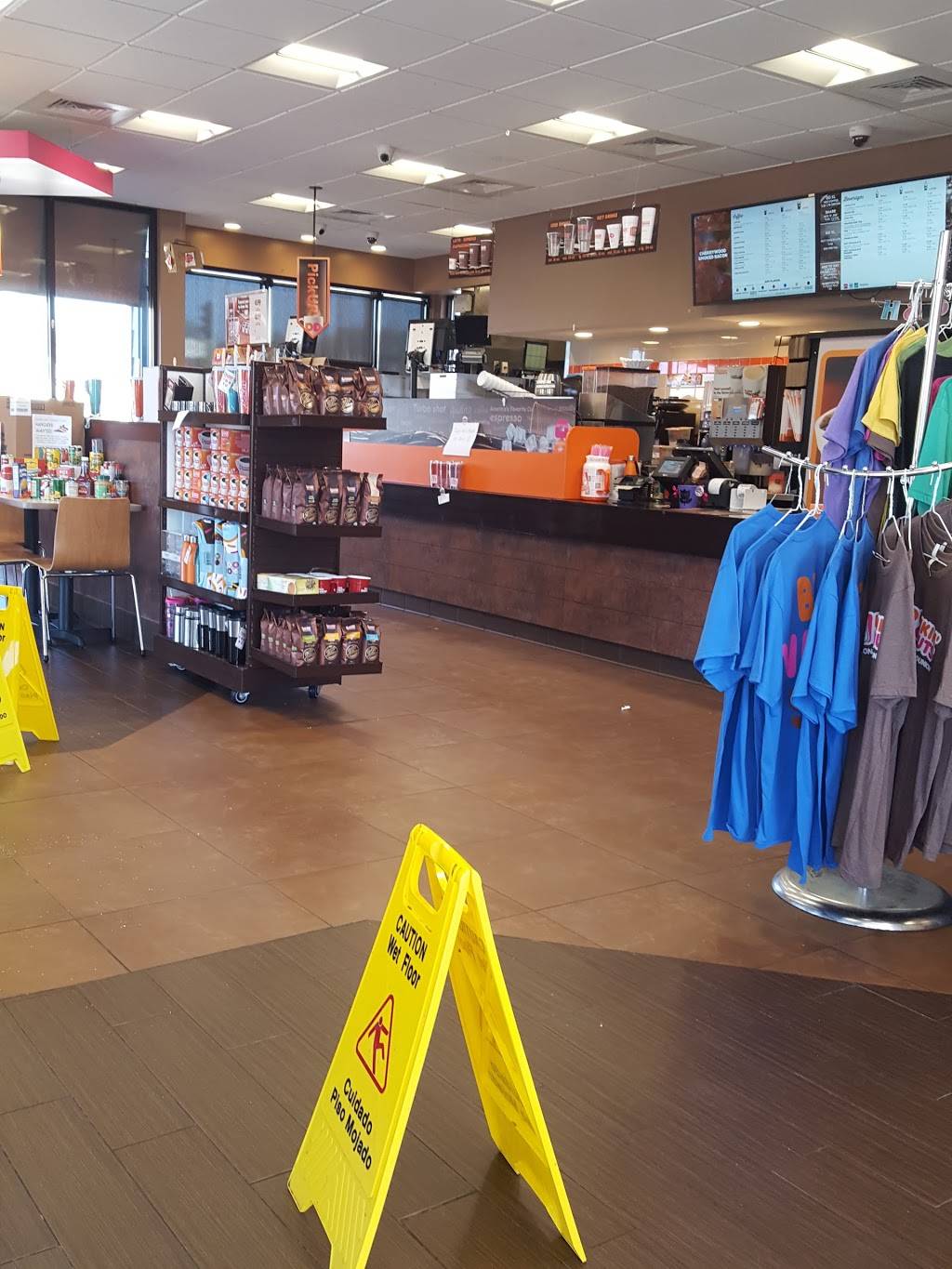 Dunkin | bakery | 501 8th St, Monroe, WI 53566, USA | 6084034344 OR +1 608-403-4344