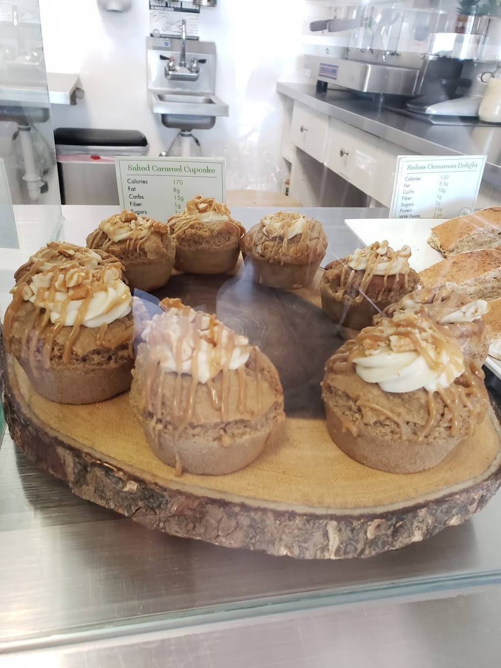 CraveClean Protein Bakery | bakery | 7370 SW 57th Ave, South Miami, FL 33143, USA | 3057638567 OR +1 305-763-8567