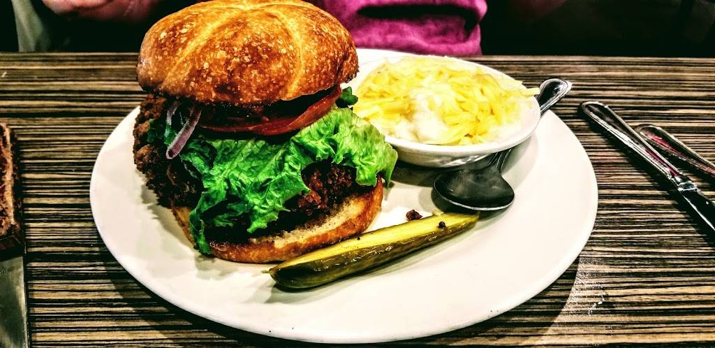 Uptown Kitchen And Bar | restaurant | 1303 Main St N, Jacksonville, FL 32206, USA | 9043550734 OR +1 904-355-0734