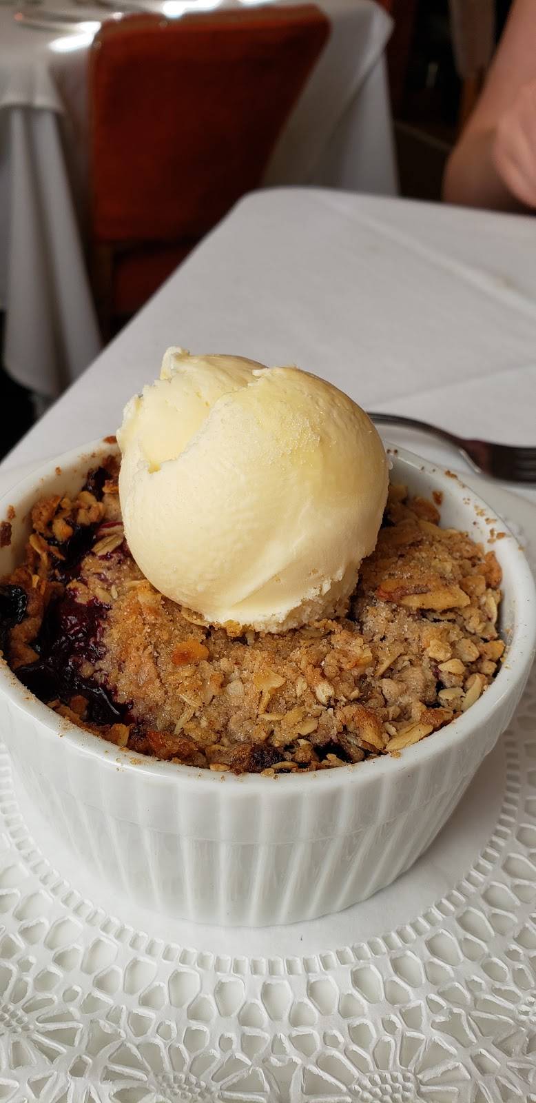 La Becasse Restaurant | restaurant | 9001 S Dunns Farm Rd, Maple City, MI 49664, USA | 2313343944 OR +1 231-334-3944