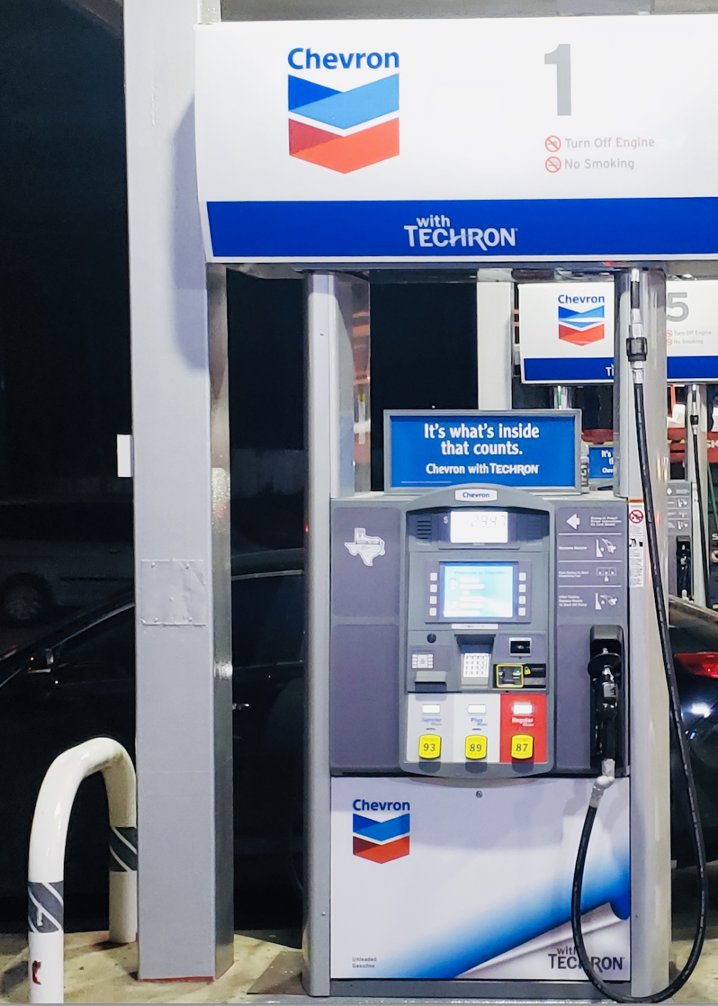 Bruton Chevron | restaurant | 9203 Bruton Rd, Dallas, TX 75217, USA | 4692915699 OR +1 469-291-5699