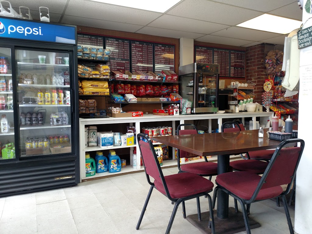 Jonesport Pizza Shop | restaurant | 187 Main St, Jonesport, ME 04649, USA | 2074972187 OR +1 207-497-2187