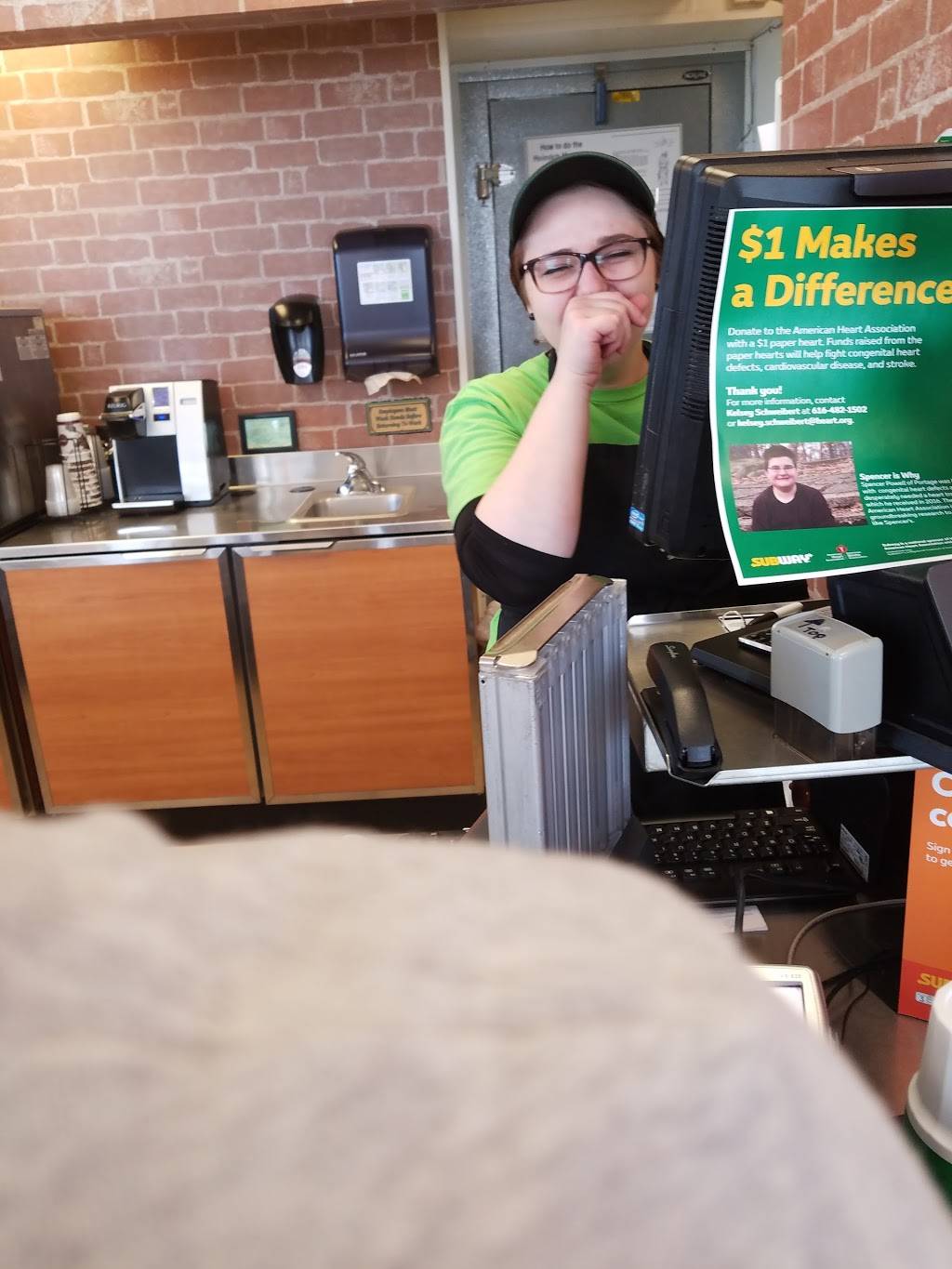 Subway | restaurant | 267 S Charles St, White Cloud, MI 49349, USA | 2316891864 OR +1 231-689-1864