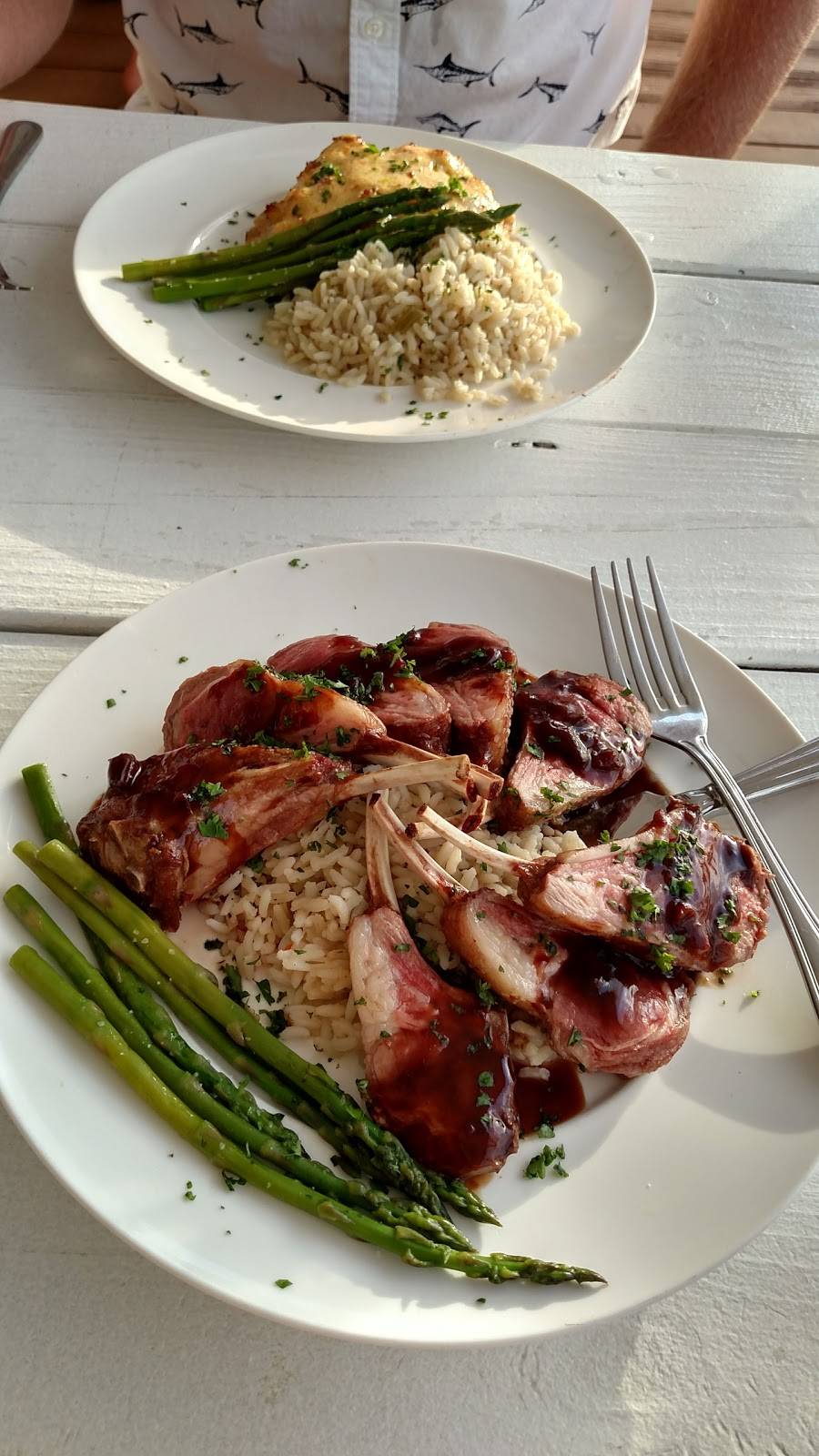 Charles Street Brasserie | restaurant | 120 Charles St, Solomons, MD 20688, USA | 4434045332 OR +1 443-404-5332