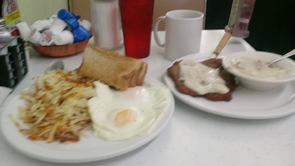 Angle Inn Restaurant | restaurant | 3134 N Rockton Ave, Rockford, IL 61103, USA | 8159648865 OR +1 815-964-8865