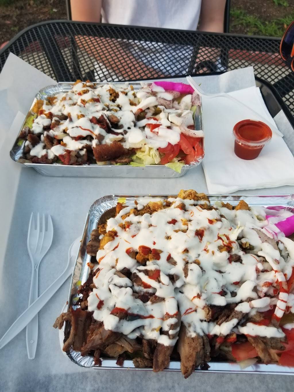 Hakuna Matata | restaurant | 6035 95th St, Oak Lawn, IL 60453, USA | 7084242490 OR +1 708-424-2490