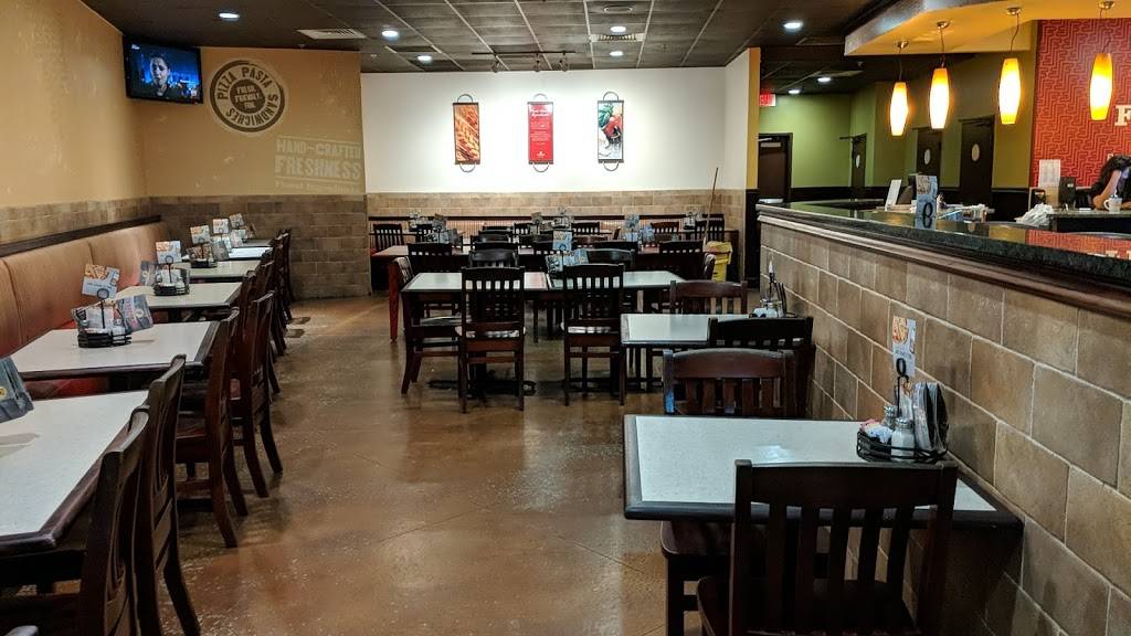 Flippers Pizzeria | meal delivery | 12525 FL-535, Orlando, FL 32836, USA | 4079389633 OR +1 407-938-9633