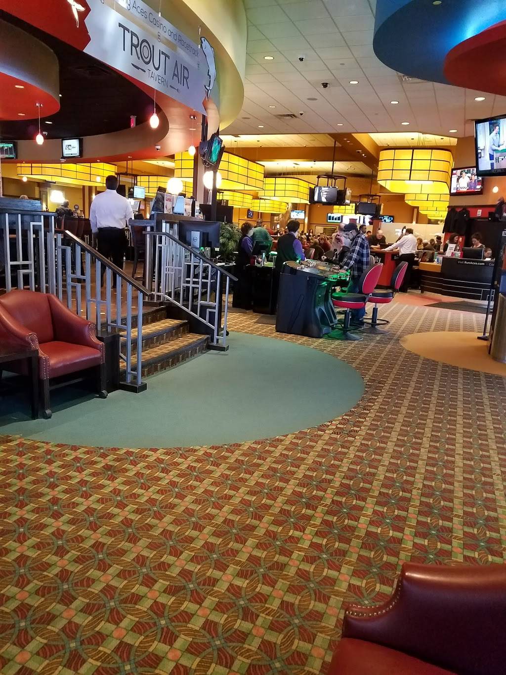 Running Aces Casino, Hotel & Racetrack | restaurant | 15201 Zurich St, Columbus, MN 55025, USA | 6519254600 OR +1 651-925-4600